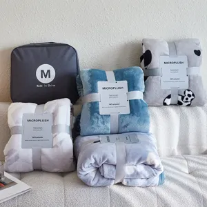 Zachte micropluche flanellen dekens in verschillende kleuren met opbergtas erbij