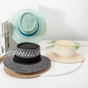 Women's British Style Color Block Handmade Woven Straw Hat Summer Vacation Beach Large Brim Sun Fedora Hat Chic Elegant Ladies Sunhat