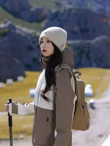 Knit beanie hat for women, outdoor winter warm hat with embroidered peak design, stylish.
