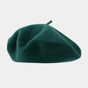 Dark green wool beret hat detail, simple solid color woolen painter hat for women autumn winter.