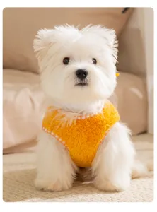 Gilet polaire chaud d'hiver pour petits chiens comme Bichon et Teddy. Vêtements pour animaux.