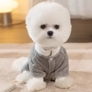 Warmer Wolkenvlies Haustier Jumpsuit Mit Leinen D-Ring Süßer Cartoon Bär Gestickte Vierbeinige Bekleidung Für Kleine Hunde Katzen Grau Grün