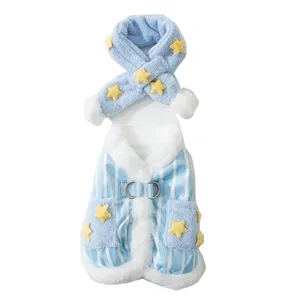 Set gilet e sciarpa caldo per animali gatto cane inverno con strisce blu e stelle gialle morbido.
