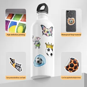 50 pcs pegatinas graffiti de fútbol impermeables de vinilo para botella y teléfono