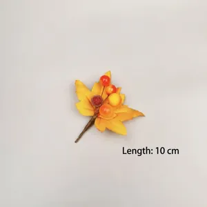Detailansicht Danksagung Ahornblatt Beerenpick, 10cm lange Dimension