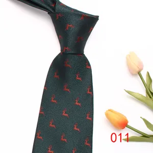 Cravatta da uomo verde con motivo cervo rosso, elegante cravatta in poliestere 8cm per affari.