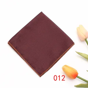 Pañuelo de bolsillo retro para hombre rojo oscuro traje detalle boda negocios formal