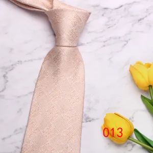 Classic men's light colored textured necktie business casual tie for wedding party