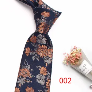 Men's business formal jacquard necktie, vintage floral pattern design, stylish suit accessory.