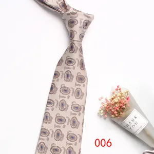 Classica cravatta da uomo retro business con elegante motivo stampato in poliestere.