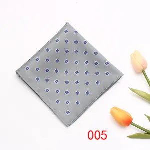 Pochette de costume homme gris motif floral bleu mouchoir de poche mariage accessoire