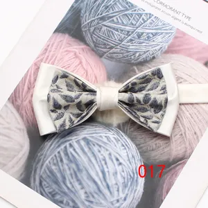 Nœud papillon double pour homme élégant tissu blanc accessoire mariage affaires cravate