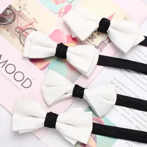 Heren witte vlinderdas met zwarte knoop dubbellaags ontwerp elegante kostuum accessoire