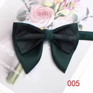 Dark green double layer men bow tie with vintage leaf pattern for business and party suit