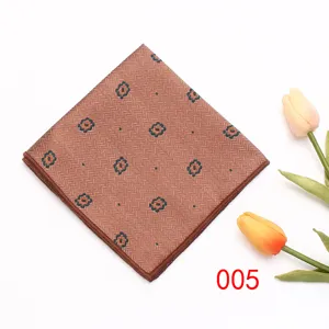Heren pak pochet met bloemen visgraat motief formele zakdoek voor bruiloft accessoire
