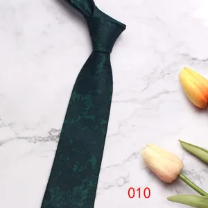 Dark green men's floral pattern business necktie, classic retro style polyester silk tie.