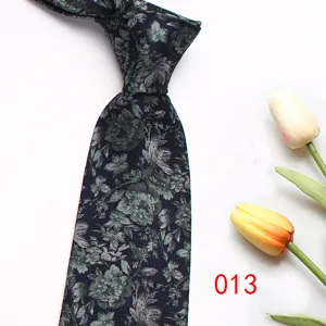 Elegant floral men's tie for formal business wedding suits and groom party wear necktie.