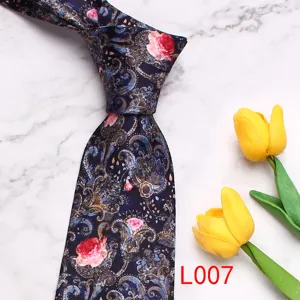 Men's paisley printed necktie with elegant floral design, professional vintage fashion tie.