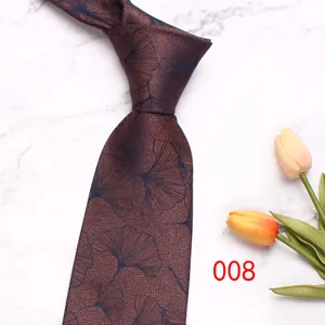 Elegante cravatta da uomo bordeaux vintage con motivo a foglie di ginkgo blu affari