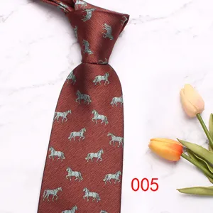 Cravate rouge pour homme avec motif de cheval tissé, cravate élégante pour fête.