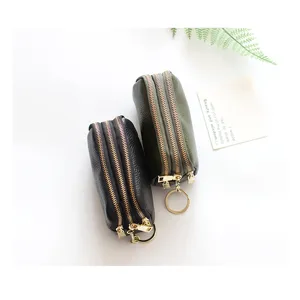 Detailansicht der echten Leder Mini Geldbörse, Reißverschluss Münztasche und Schlüsselmäppchen.