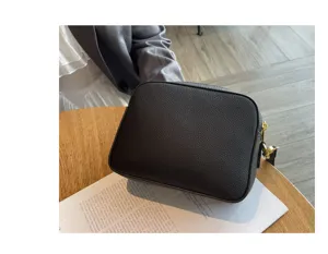 Genuine leather women's camera bag, stylish minimalist crossbody shoulder bag, with zipper.
