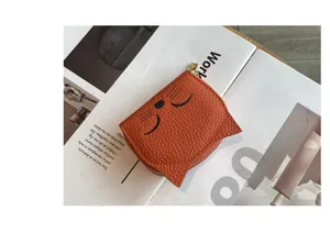 Cute orange cat leather card holder, compact mini zipper coin purse with exquisite embroidery.