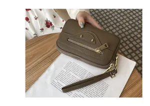 Genuine leather women clutch bag, vintage motorcycle design, large capacity double zipper.
