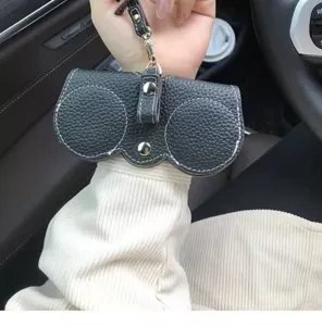 Tragbares Auto Brillenetui schwarzes Leder Sonnenbrillen Beutel minimalistisches Design Hängebeutel