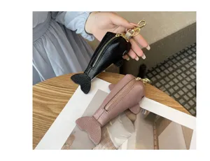 Porte-clés baleine en cuir véritable, mini étui mignon pour organisateur de clés pour femmes.