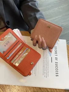 Genuine Leather Women Short Wallet Mini Compact Card Holder Retro Two Fold Coin Purse With Metal Clasp Fashion Purse