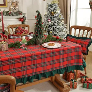 Nappe de Noël à carreaux avec volants, décoration de table bicolore rouge et verte.
