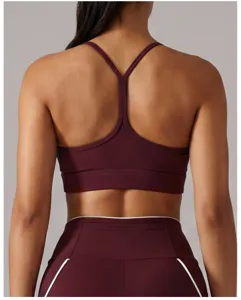 Soutien-gorge de sport marron Y-back pour femme, haut de fitness running gym élégant.