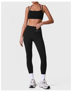 Set panteloni yoga fitness psilis mesis kai athlitiko soutientien diapneo aneto.