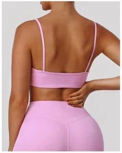 Ensemble soutien-gorge de sport yoga et leggings taille haute rose pour fitness gym activewear.