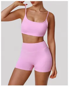 Femme rose sport yoga ensemble crop top bretelles fines short taille haute fitness tenue sport