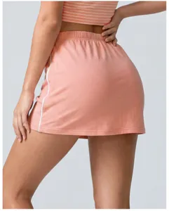 Women sports fitness tennis skirt with inner lining, comfortable casual yoga wear detail view