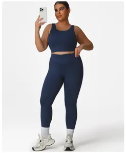 Plus Size Sport Yoga Set Detail, dunkleblaue Leggings mit hohem Bund und Sport-BH, Activewear.