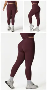 Atmungsaktive High-Waist Yoga-Hosen für Damen, nahtlose Push-Up Leggings für Sport und Fitness.