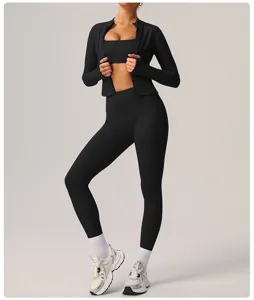 Ensemble de yoga noir à manches longues séchage rapide tenue de fitness sport pour femmes.