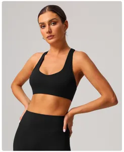 Soutien-gorge de sport noir pour femme, haut idéal pour le fitness, le yoga et la course.