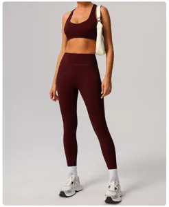 Ensemble de yoga fitness sans coutures pour femme, soutien-gorge de sport et leggings running.