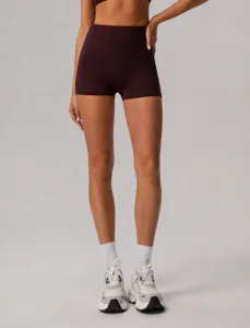 Short de yoga sans couture taille haute pour femme, rouge cerise sport fitness.
