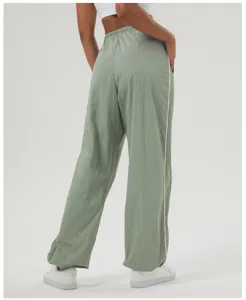 Casual contrast side stripe cargo pants loose straight leg sports sweatpants for daily wear.