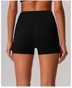 Vue arrière de short de yoga sportif noir à taille haute, moulant et très confortable.