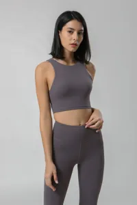 Vue détaillée ensemble yoga femme taille haute fitness sport vêtements respirants