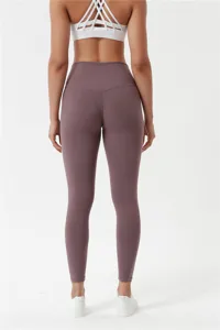 Leggings da yoga da donna a vita alta, pantaloni sportivi fitness elastici e traspiranti.