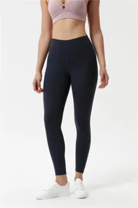 Set sportivo a vita alta con comodi leggings e reggiseno per il vostro allenamento.