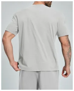 Men's breathable quick-dry short sleeve t-shirt in grey, ideal for fitness and running.