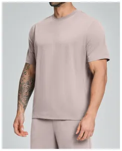 Men's breathable quick-drying short sleeve t-shirt for fitness running athletic wear.